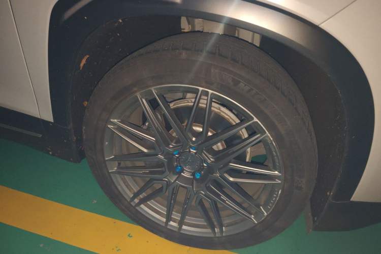 Used Nio ES7 2022 75 kWh Exterior 7