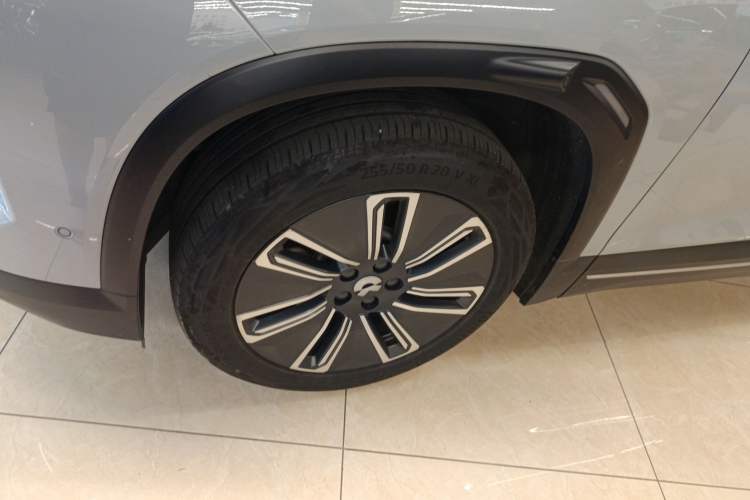 Used Nio ES7 2022 75 kWh Exterior 7