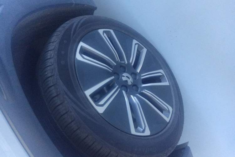 Used Nio ES7 2022 75 kWh Exterior 7