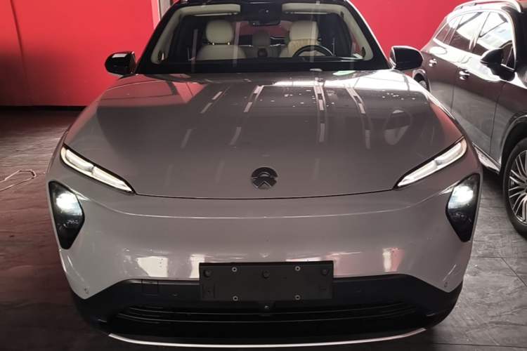 Used Nio ES7 2022 75 kWh Front