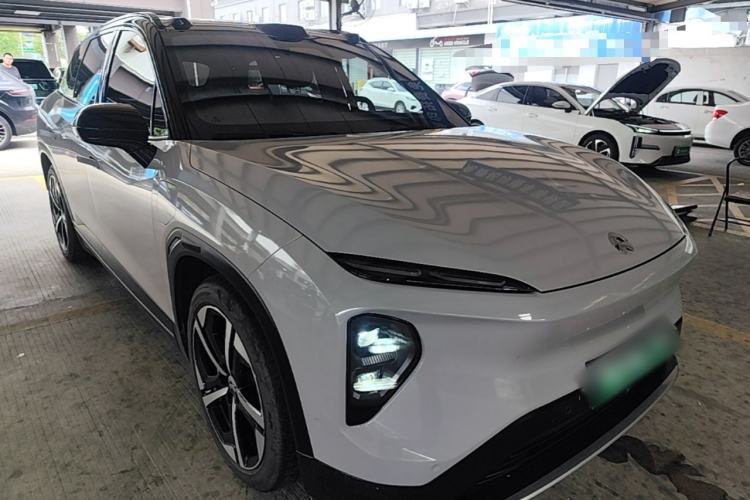 Used Nio ES7 2022 75 kWh Front Right 45 Deg