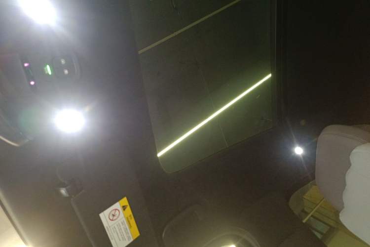 Used Nio ES7 2022 75 kWh Headliner