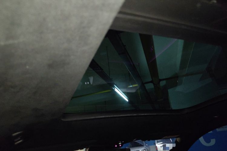 Used Nio ES7 2022 75 kWh Headliner