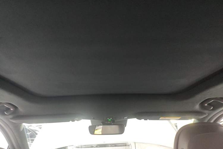 Used Nio ES7 2022 75 kWh Headliner