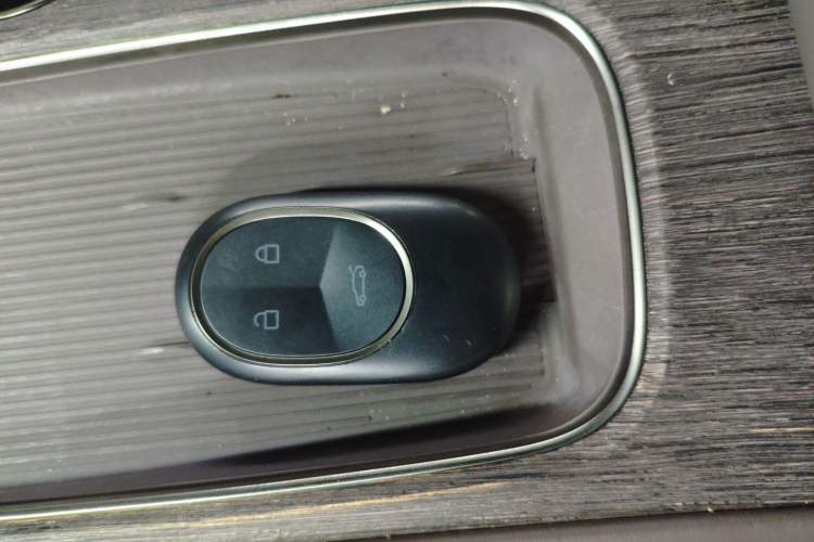 Used Nio ES7 2022 75 kWh Interior 1