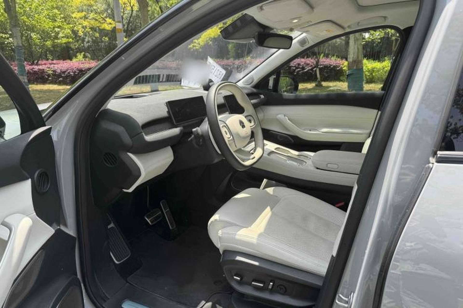 Used Nio ES7 2022 75 kWh Interior 3