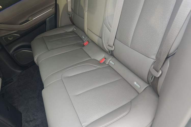 Used Nio ES7 2022 75 kWh Interior 4