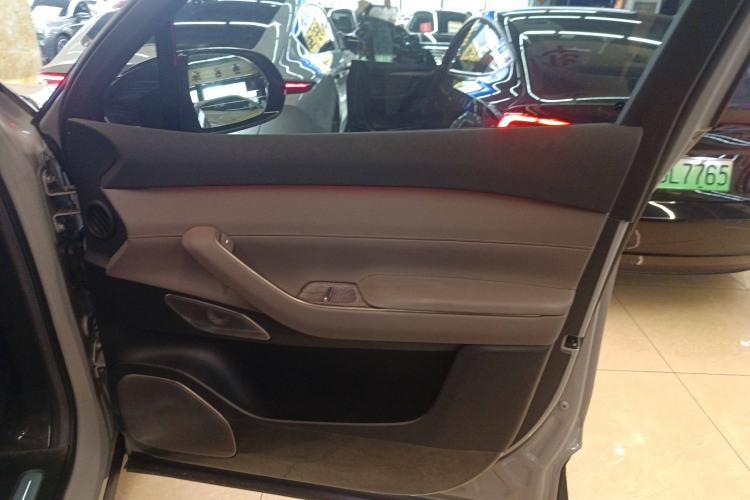Used Nio ES7 2022 75 kWh Interior 5