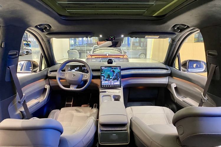 Used Nio ES7 2022 75 kWh Interior 5