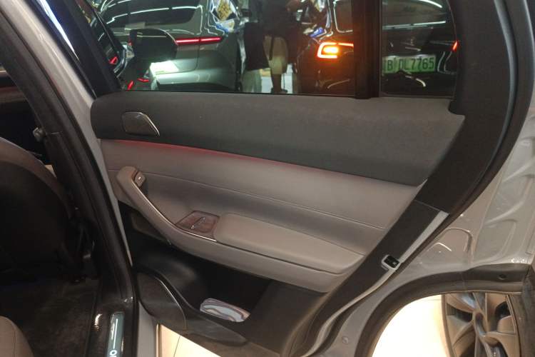 Used Nio ES7 2022 75 kWh Interior 6
