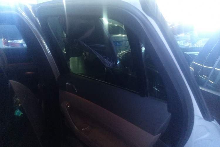 Used Nio ES7 2022 75 kWh Interior 6