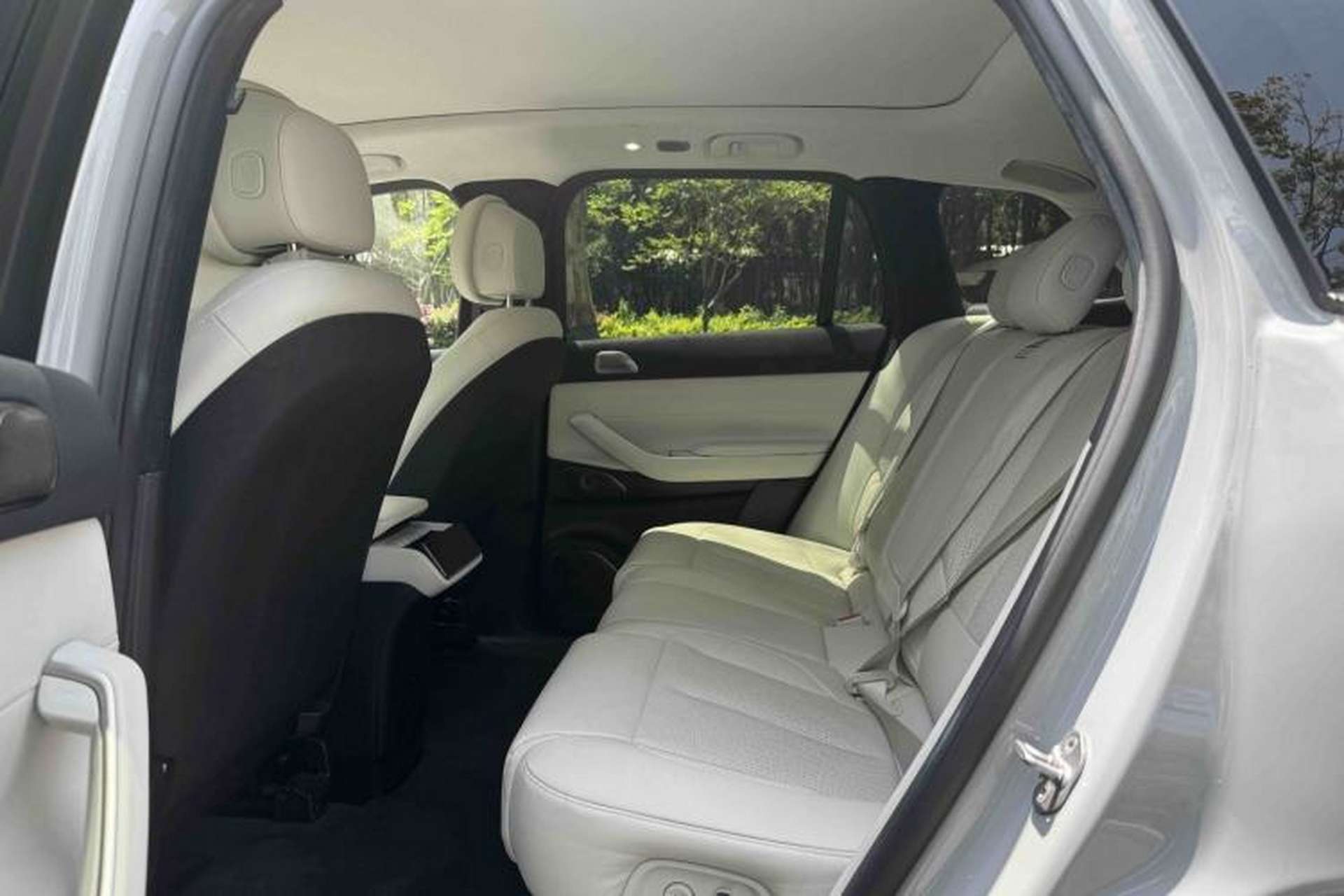 Used Nio ES7 2022 75 kWh Interior 7