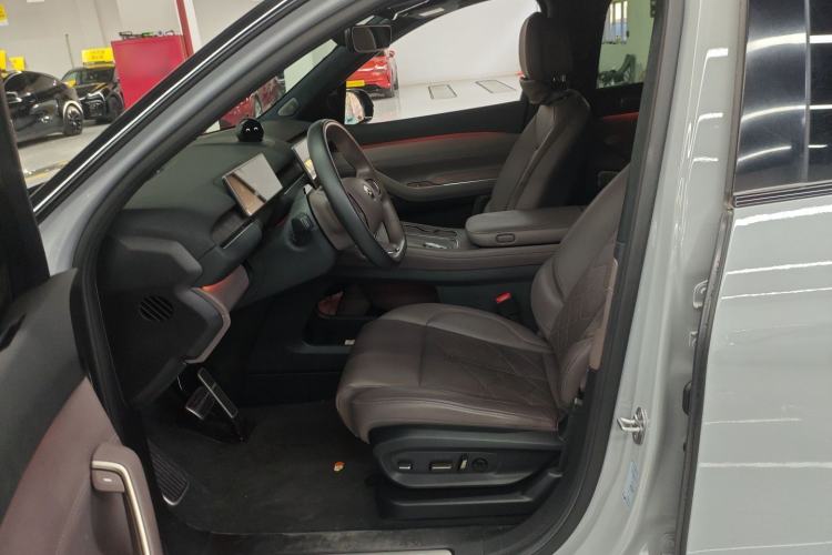 Used Nio ES7 2022 75 kWh Left Front Seat