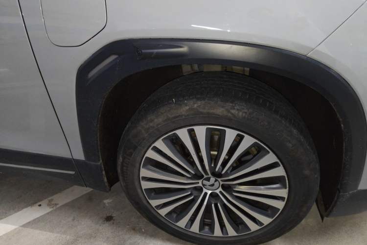 Used Nio ES7 2022 75 kWh Right Front Wheel Hub