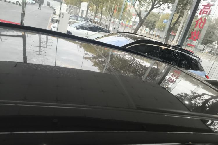 Used Nio ES7 2022 75 kWh Roof
