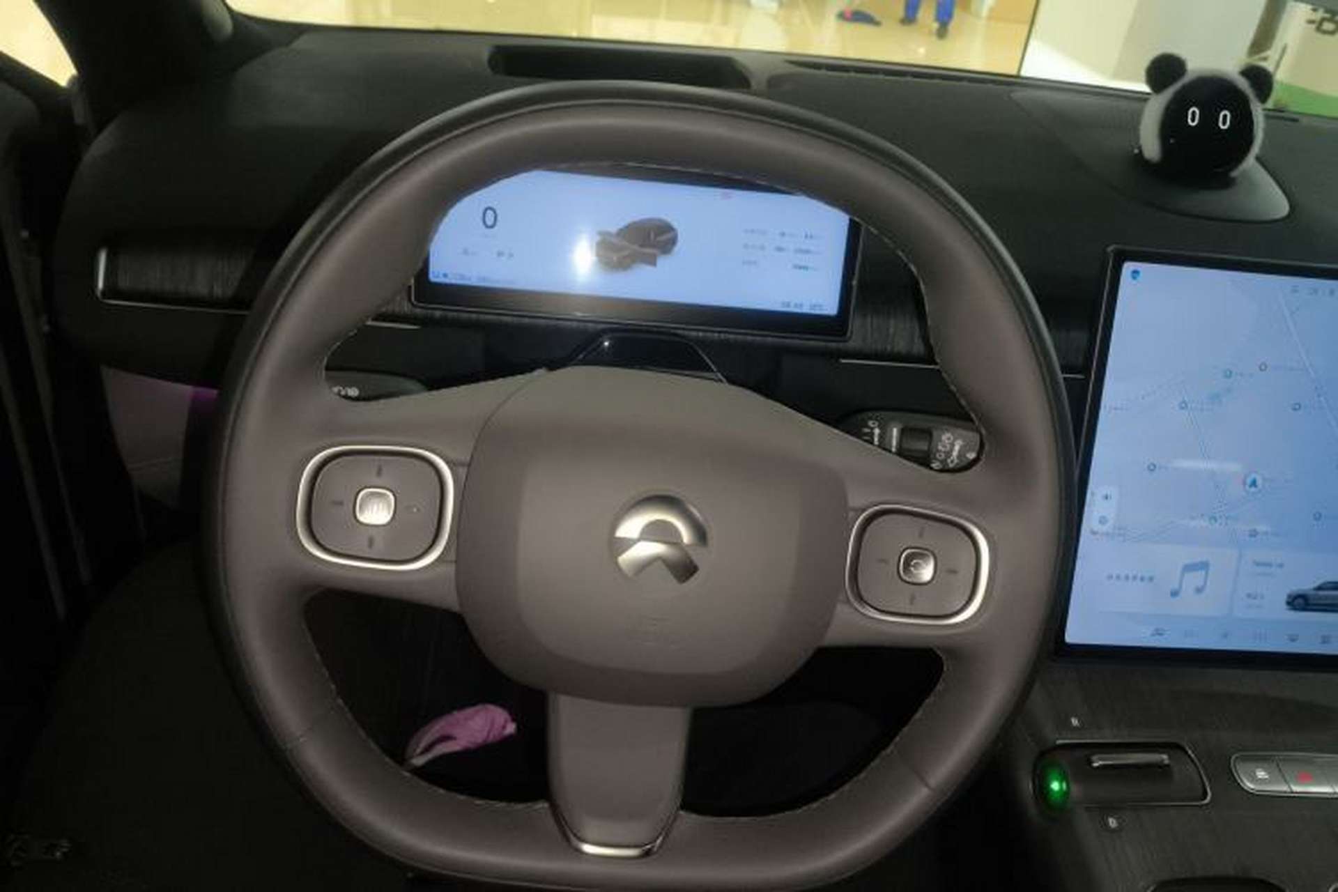Used Nio ES7 2022 75 kWh Steering Wheel
