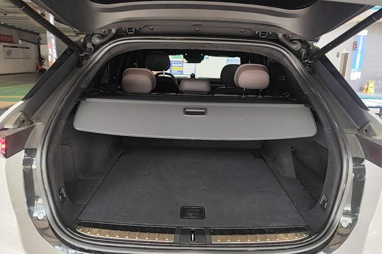 Used Nio ES7 2022 75 kWh Trunk