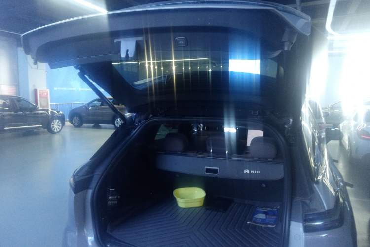 Used Nio ES7 2022 75 kWh Trunk