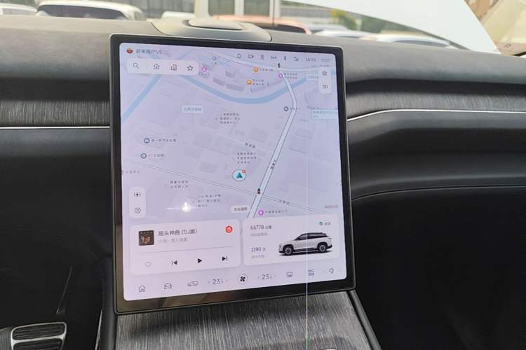 Used Nio ES7 2022 75 kWh Audio And AC Panel