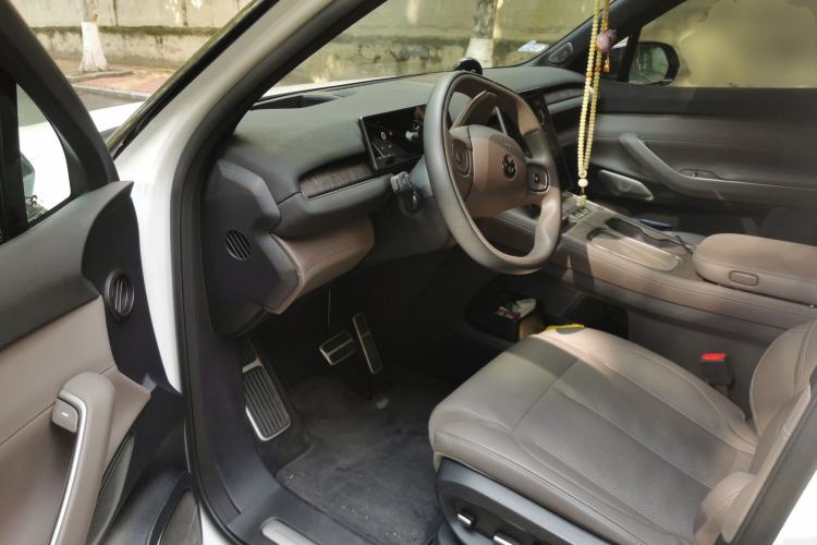 Used Nio ES7 2022 75 kWh Driver Seat