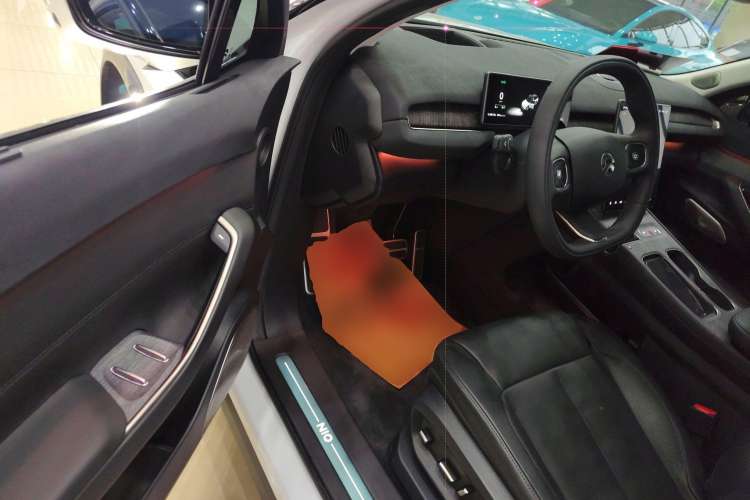 Used Nio ES7 2022 75 kWh Driver Seat