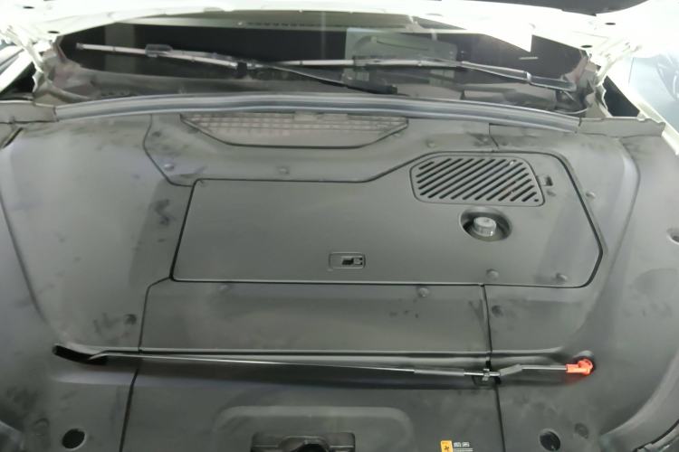 Used Nio ES7 2022 75 kWh Engine Bay