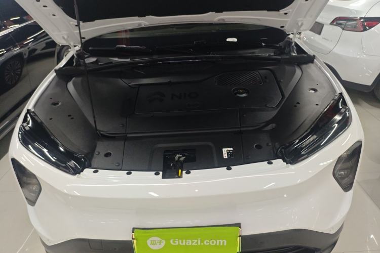 Used Nio ES7 2022 75 kWh Engine Bay