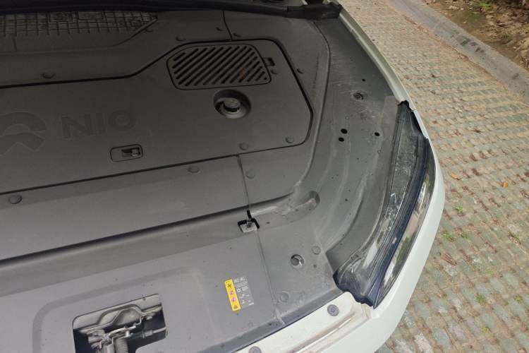 Used Nio ES7 2022 75 kWh Engine Bay Left