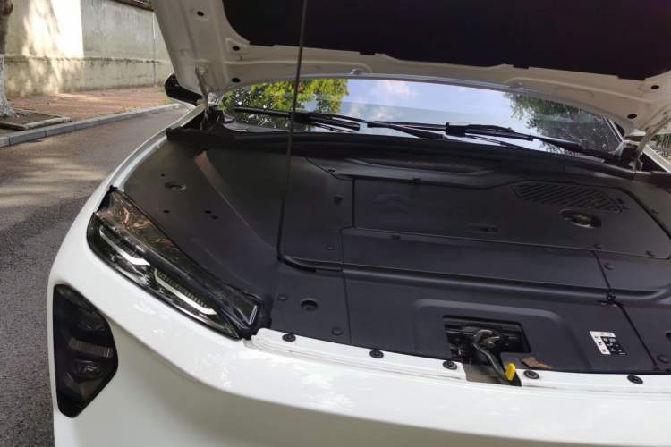 Used Nio ES7 2022 75 kWh Engine Bay Right