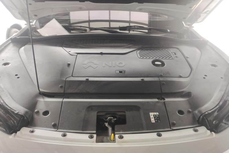 Used Nio ES7 2022 75 kWh Engine Bay