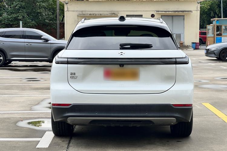 Used Nio ES7 2022 75 kWh Exterior 1