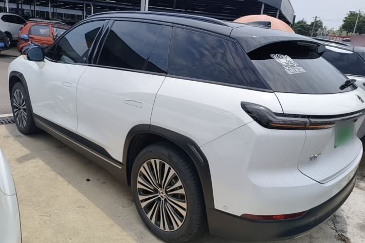 Used Nio ES7 2022 75 kWh Exterior 2