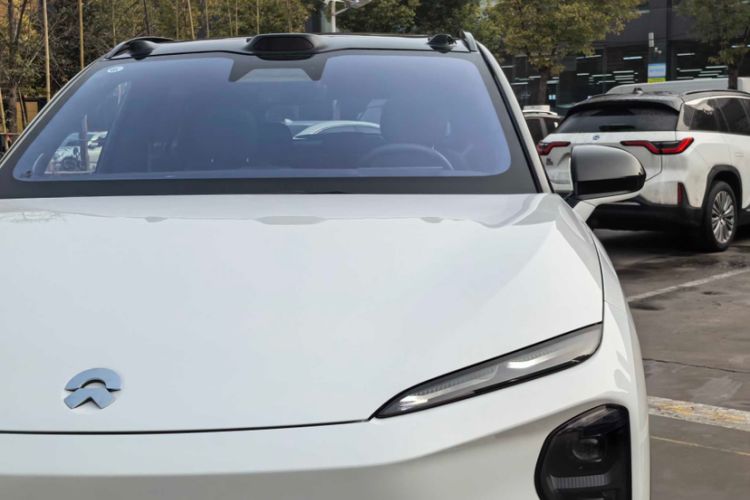 Used Nio ES7 2022 75 kWh Exterior 2