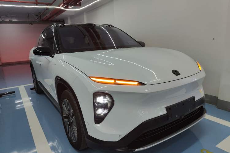Used Nio ES7 2022 75 kWh Exterior 2