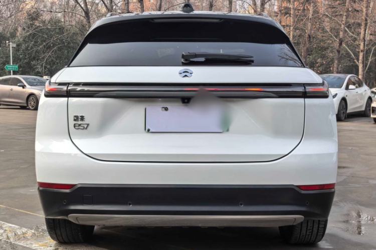 Used Nio ES7 2022 75 kWh Exterior 3