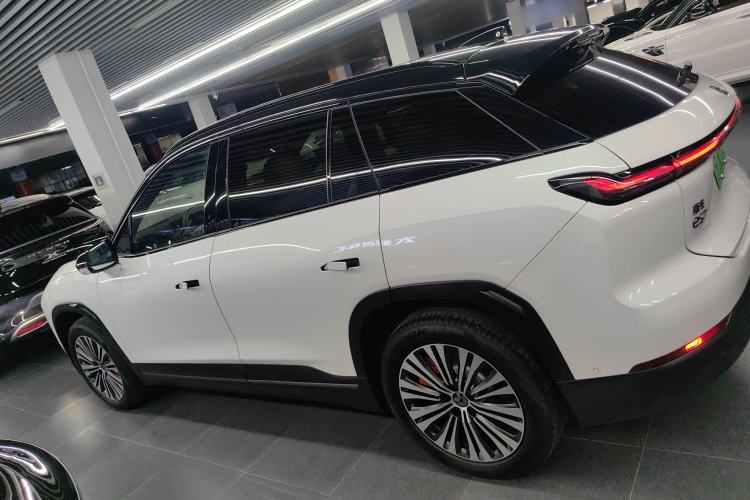 Used Nio ES7 2022 100 kWh Exterior 3