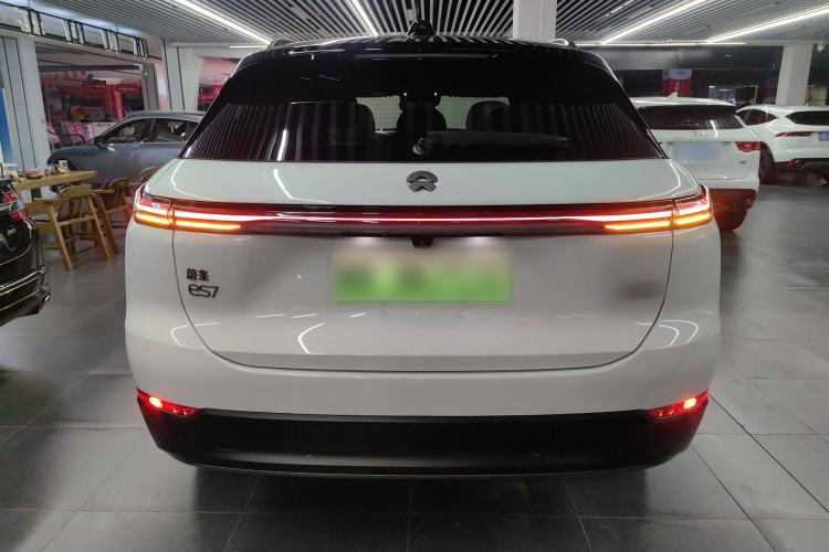 Used Nio ES7 2022 100 kWh Exterior 4