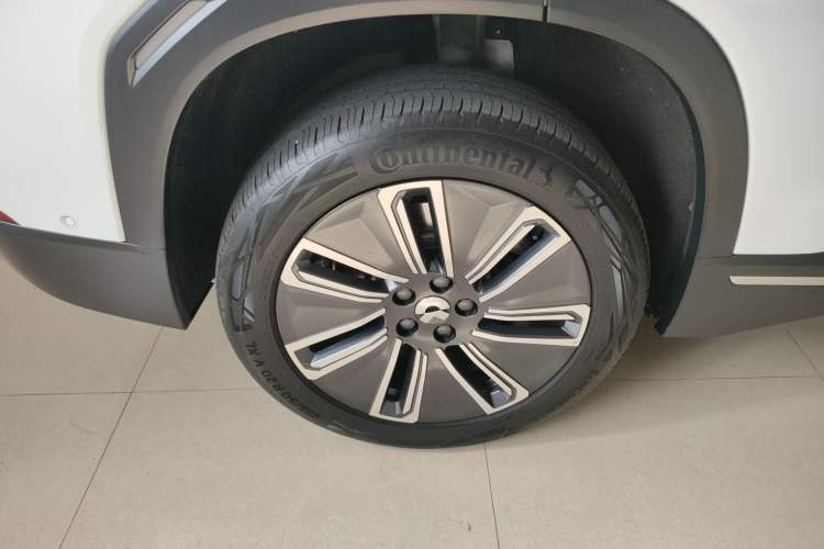 Used Nio ES7 2022 75 kWh Exterior 8