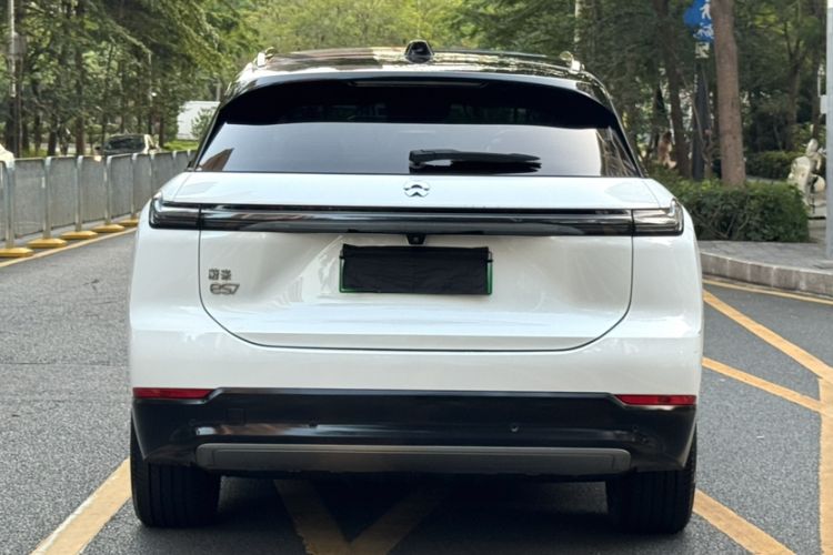 Used Nio ES7 2022 75 kWh Exterior 8