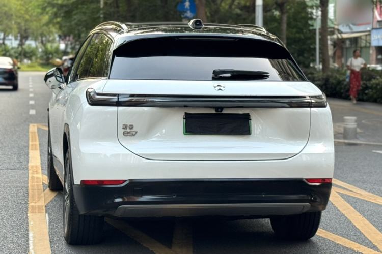 Used Nio ES7 2022 75 kWh Exterior 9