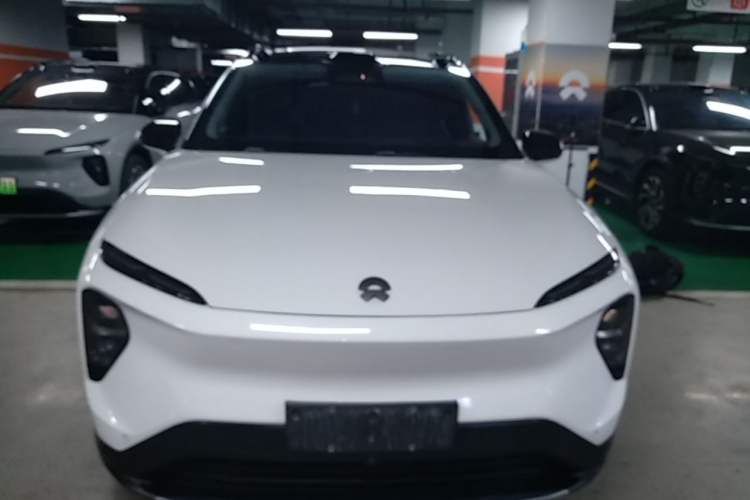 Used Nio ES7 2022 75 kWh Front