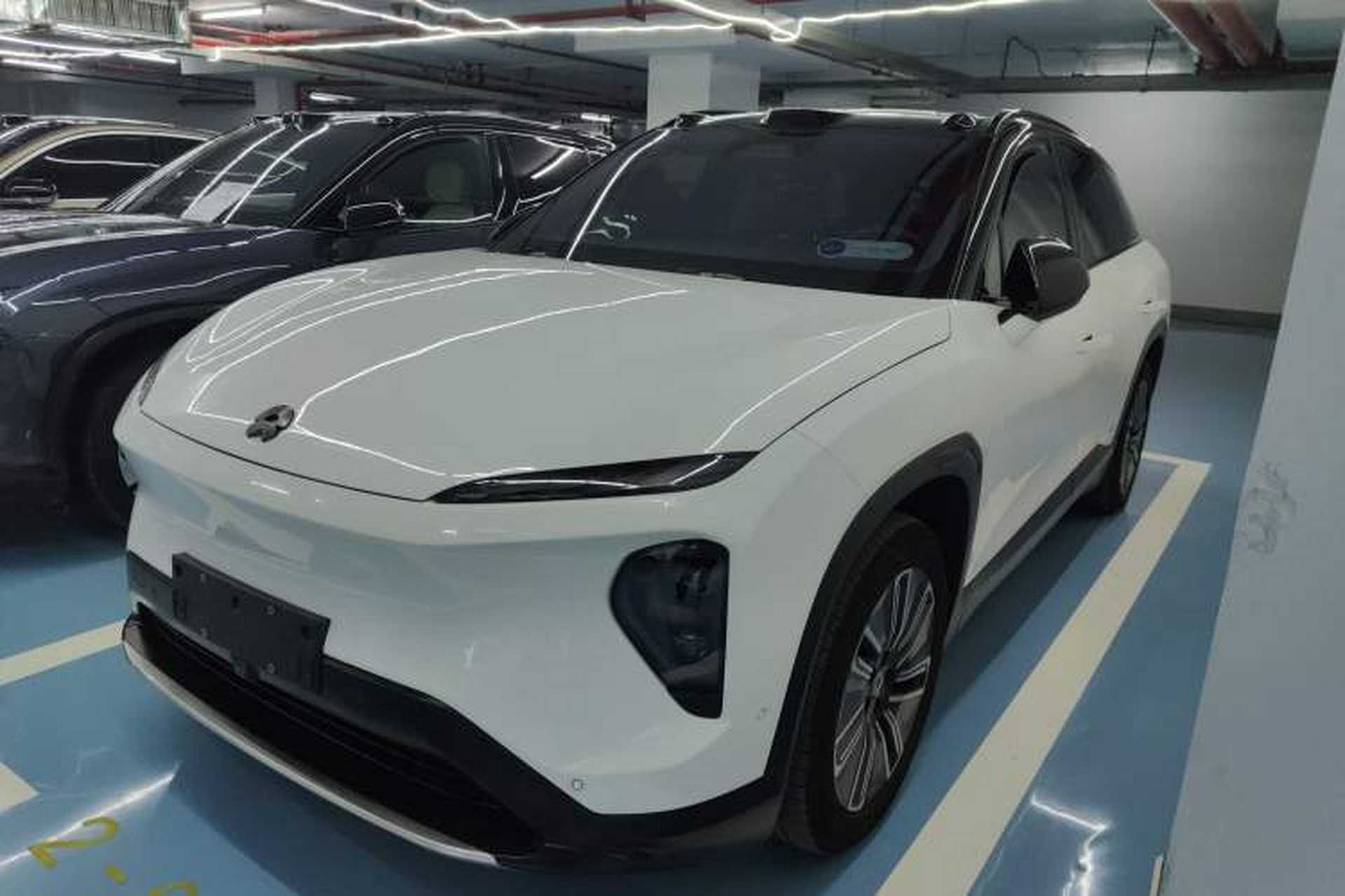 Used Nio ES7 2022 75 kWh Front Left 45 Deg