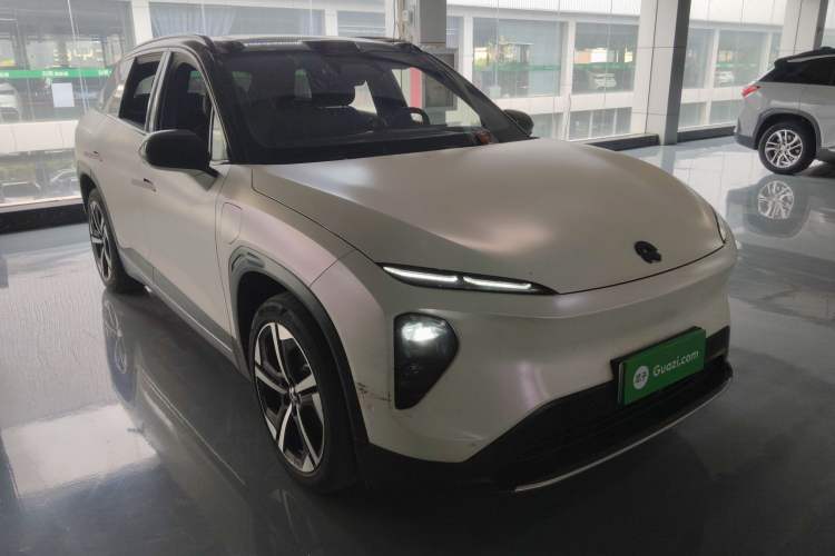 Used Nio ES7 2022 100kWh First Edition Front Right 45 Deg