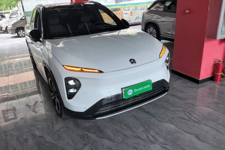 Used Nio ES7 2022 100kWh First Edition Front Right 45 Deg