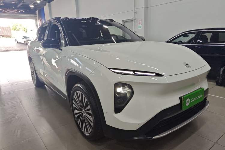 Used Nio ES7 2022 75 kWh Front Right 45 Deg