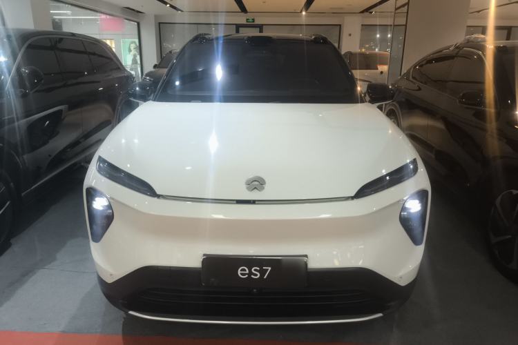 Used Nio ES7 2022 75 kWh Front