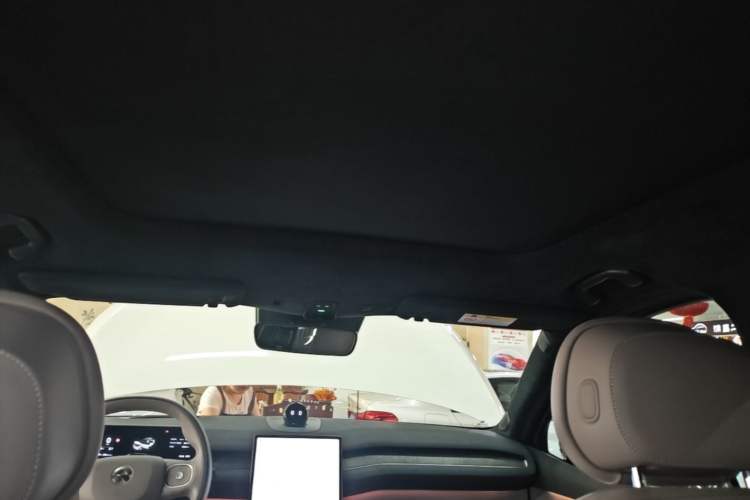 Used Nio ES7 2022 100kWh First Edition Headliner