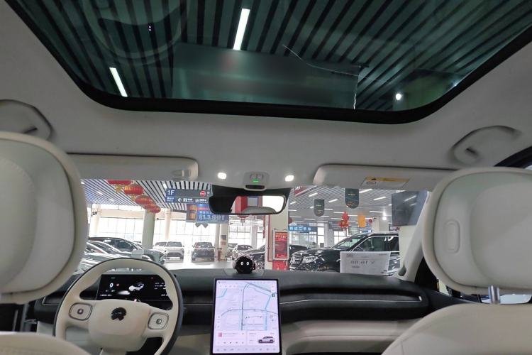 Used Nio ES7 2022 100 kWh Headliner