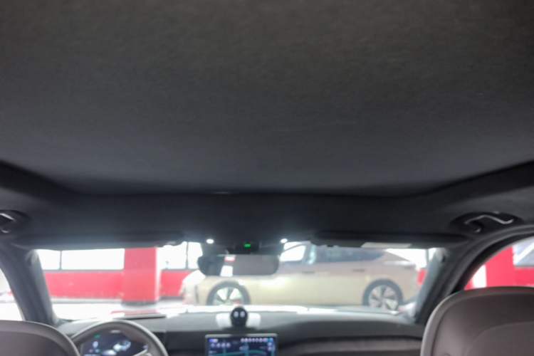 Used Nio ES7 2022 100kWh First Edition Headliner