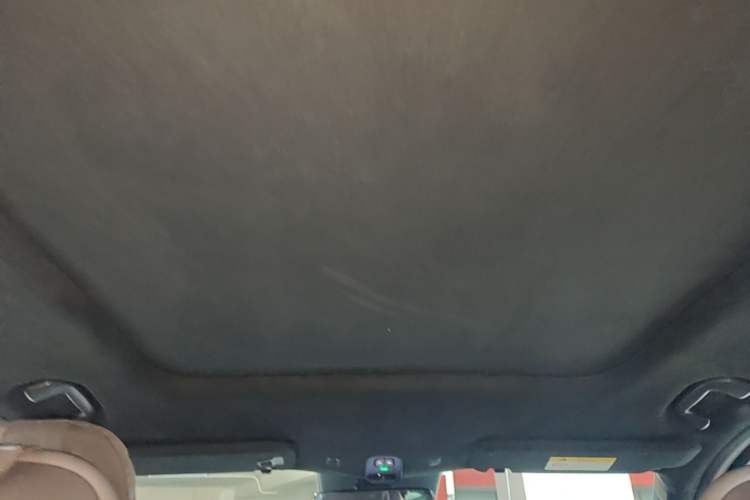 Used Nio ES7 2022 75 kWh Headliner